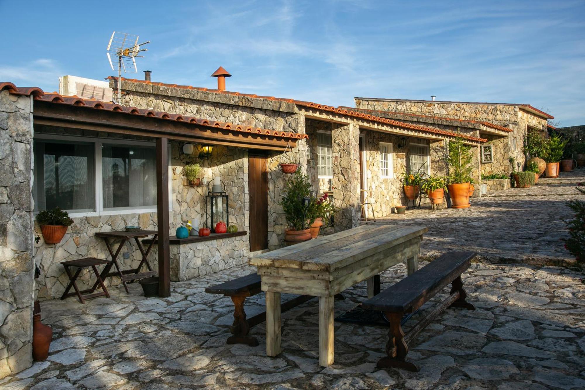 Casas Da Gralha Bed & Breakfast Turquel Екстериор снимка