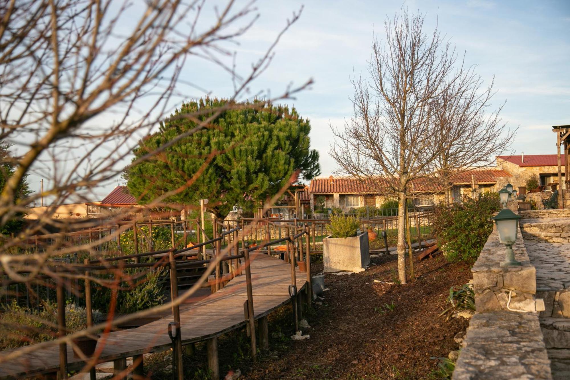 Casas Da Gralha Bed & Breakfast Turquel Екстериор снимка